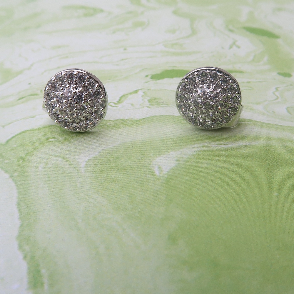 Sterling silver round stud earrings